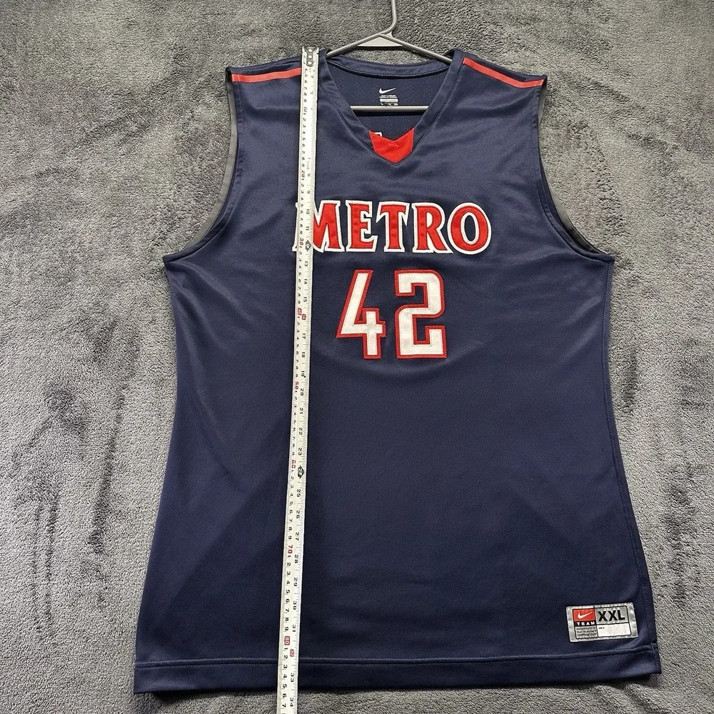 Nike Team Metro Basketball Jersey Big Logo Size 2XL Street Y2K Embroidered